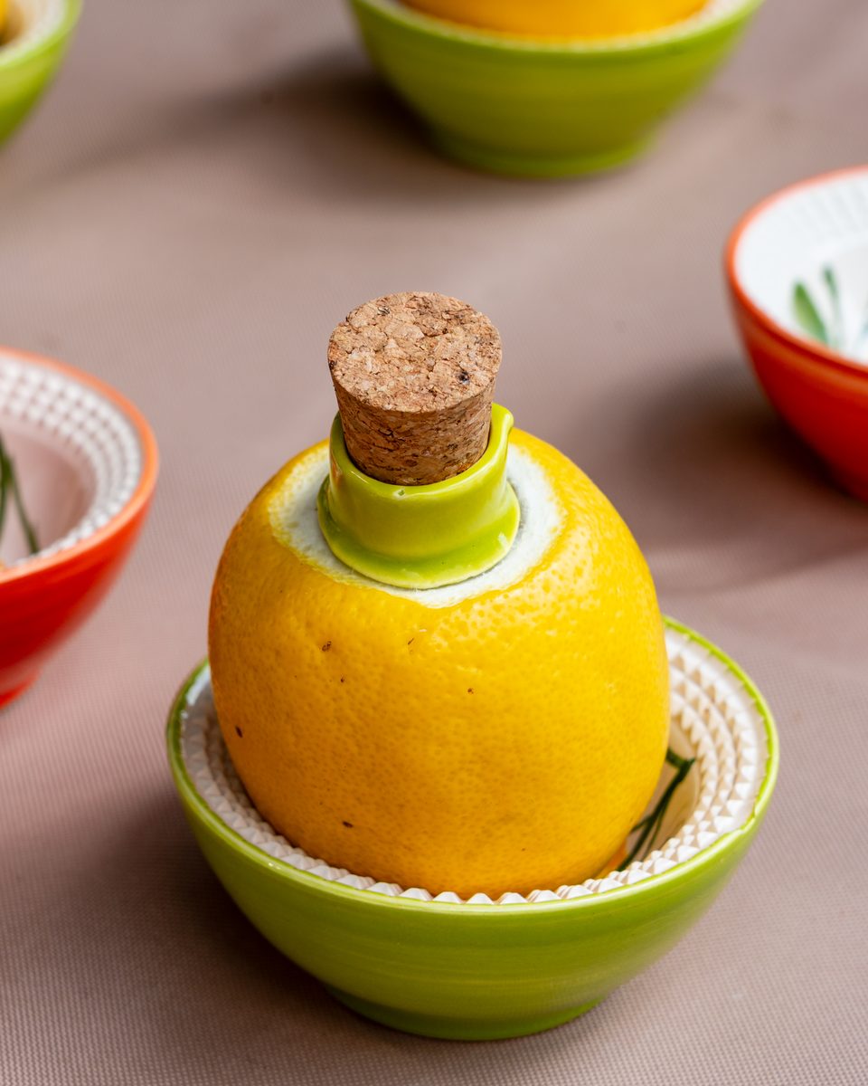Piccolinoos Original-Set mit handgefertigter grüner Keramik und Holzstößel